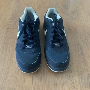 Men’s Nike Air sz 9.5